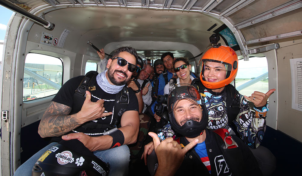 Skydivers in the Spaceland Florida Super Caravan