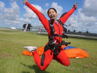 This is how you feel after you skydive!